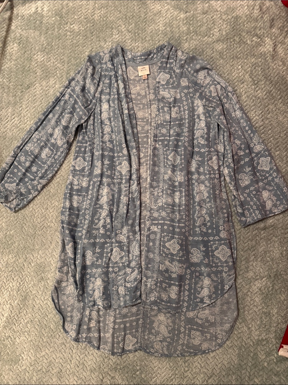 Knox Rose Blue and White Paisley Open Cardigan